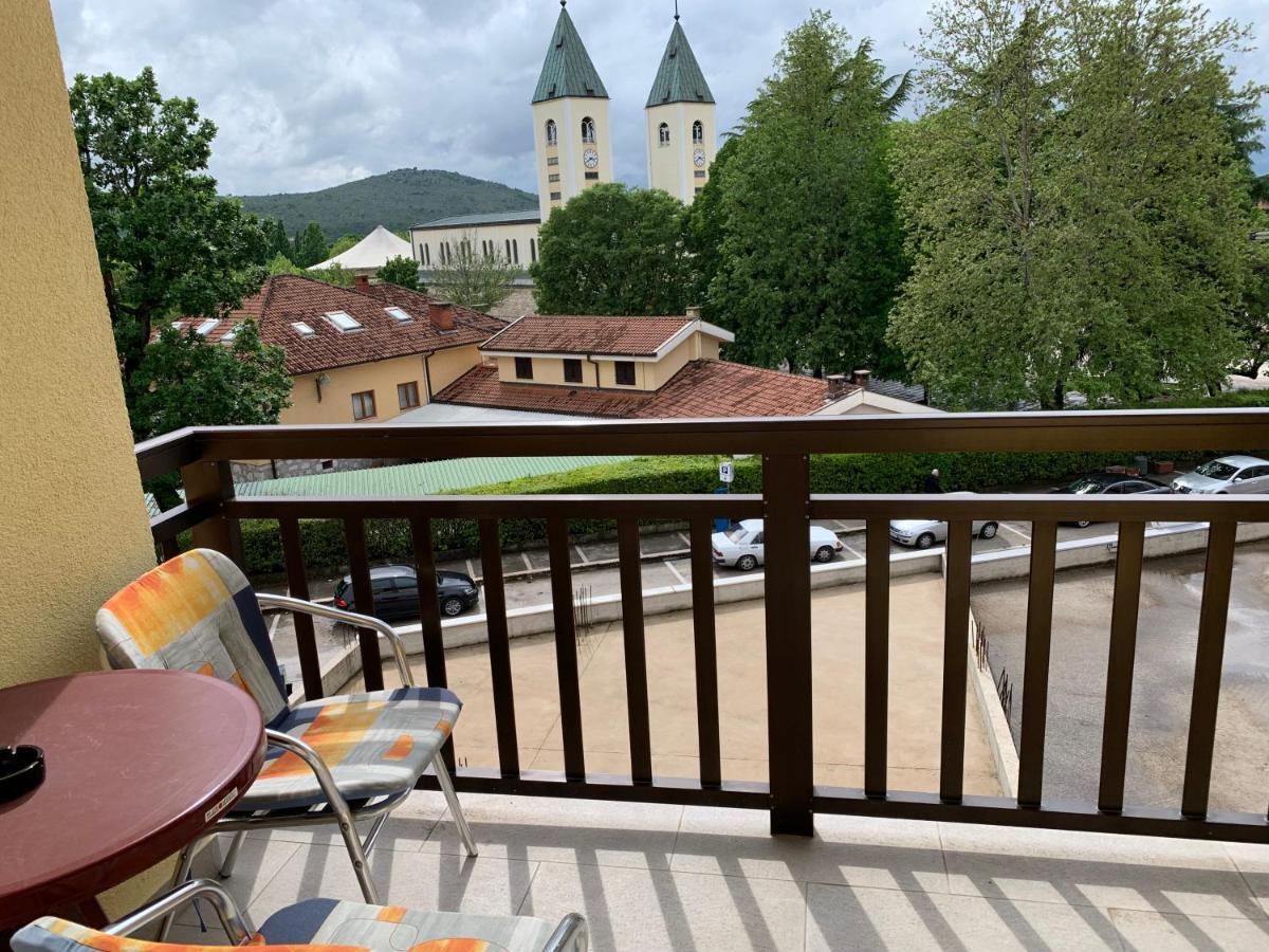Bed and Breakfast Pansion Mate & Dds Međugorje Esterno foto