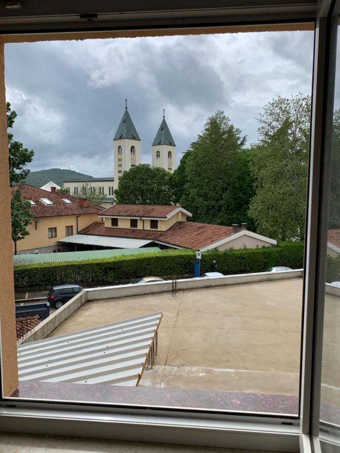 Bed and Breakfast Pansion Mate & Dds Međugorje Esterno foto